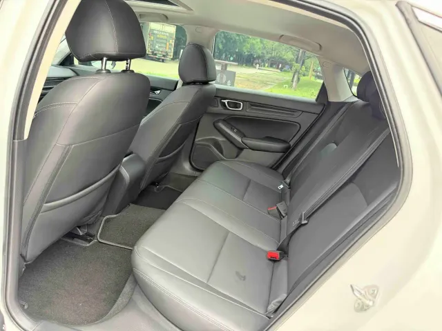 Honda Civic — Фото автомобиля 5