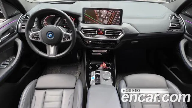 BMW iX3 G08 (2020–2024) — Фото автомобиля 10