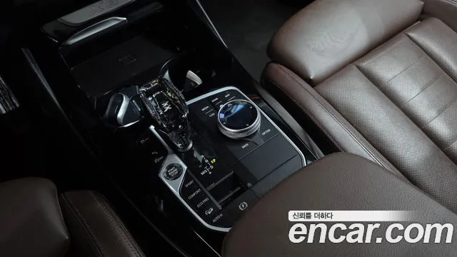BMW X3 xDrive 20i M Sport Pro — Фото автомобиля 9