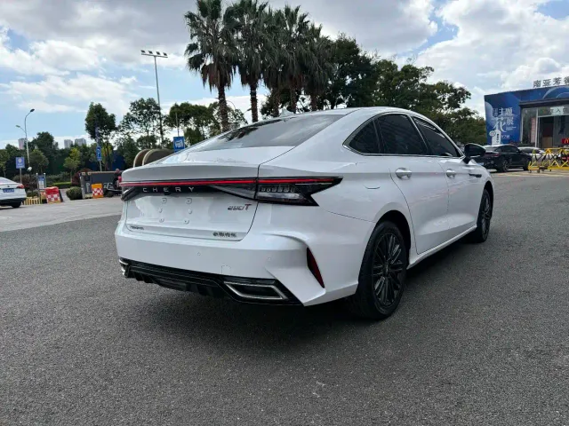 Chery Arrizo 8 — Фото автомобиля 14