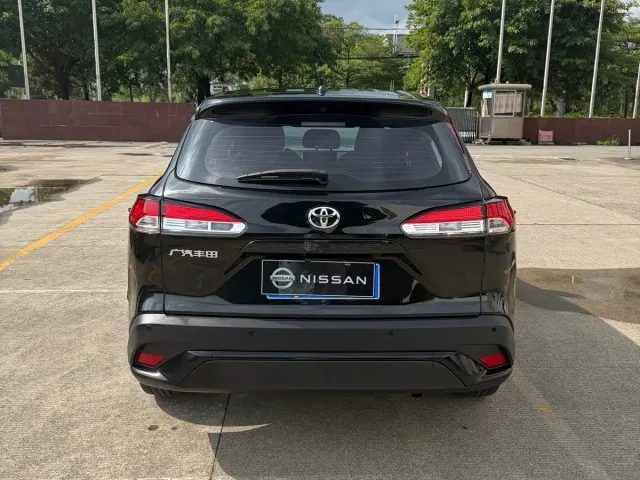 Toyota Frontlander — Фото автомобиля 5