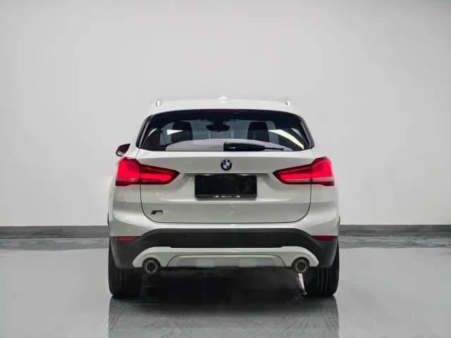 BMW X1 — Фото автомобиля 5