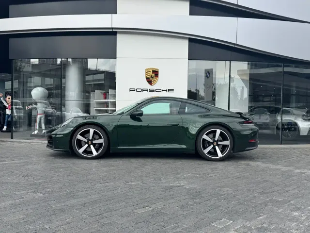 Porsche 911 — Фото автомобиля 5