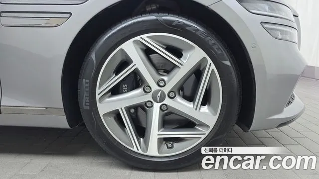 Genesis G80 RG3 — Фото автомобиля 21