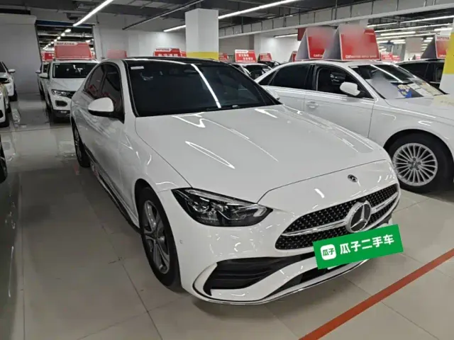 Mercedes-Benz C-Class — Фото автомобиля 3