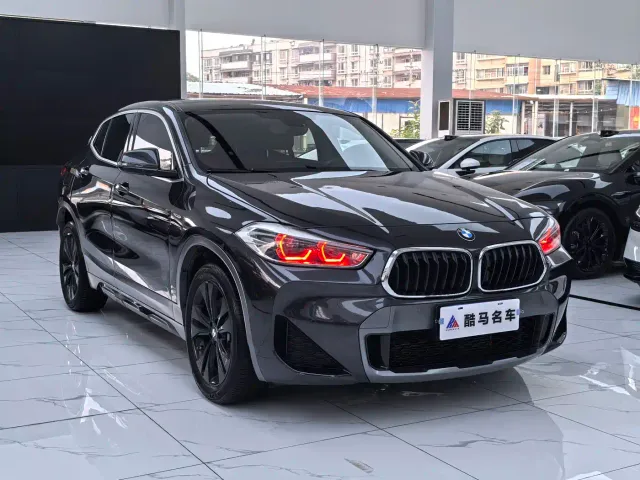 BMW X2 — Фото автомобиля 3