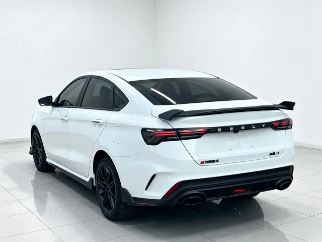 Geely Binrui — Фото автомобиля 7