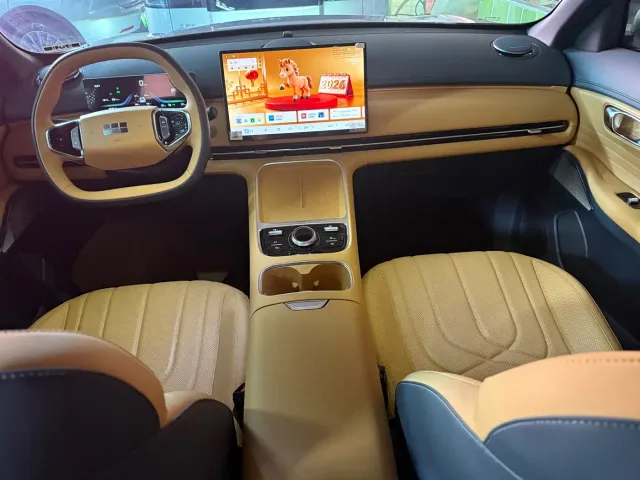 Geely Galaxy Galaxy Starship 7 EM-i 2025 120km Navigation Edition — Фото автомобиля 4