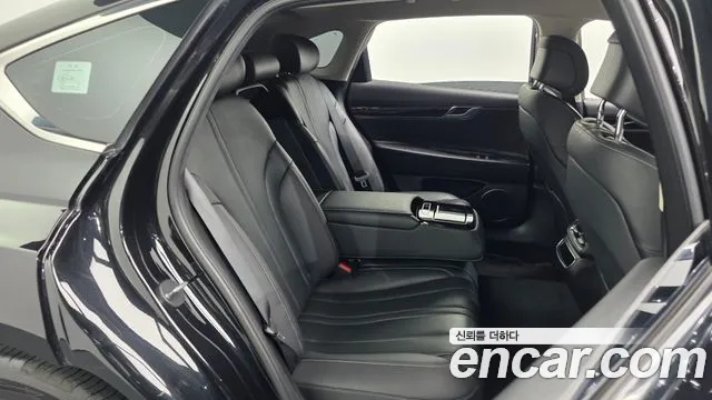 Genesis G80 RG3 — Фото автомобиля 17