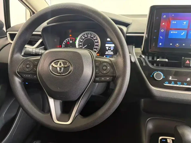 Toyota Corolla — Фото автомобиля 12