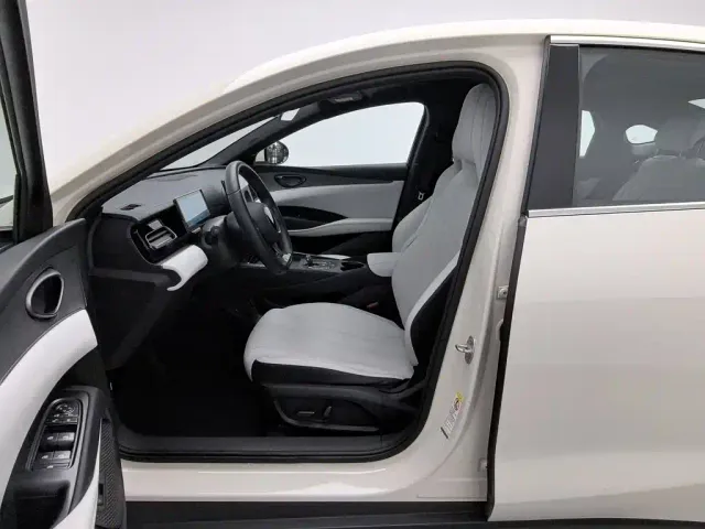 BYD Seal 06 — Фото автомобиля 10