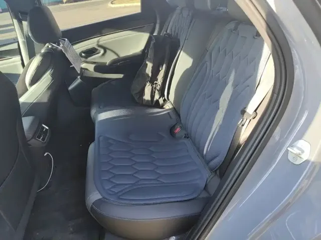 BYD Qin L — Фото автомобиля 18