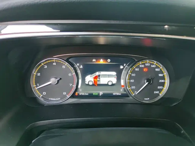 GAC Trumpchi M8 — Фото автомобиля 11