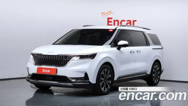 Фотография автомобиля — Kia Carnival Generation 4