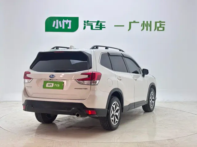 Subaru Forester — Фото автомобиля 7