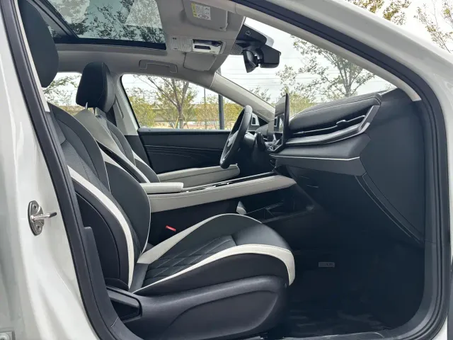 Volkswagen Sagitar — Фото автомобиля 11