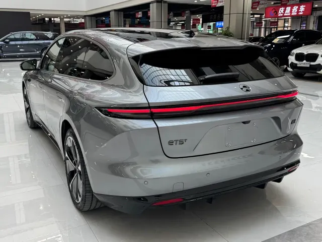 Nio ET5 Touring — Фото автомобиля 15