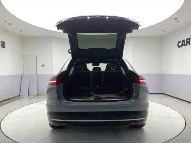 Nio EC6 — Фото автомобиля 29