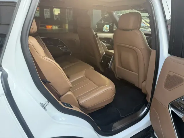 Land Rover Range Rover — Фото автомобиля 7