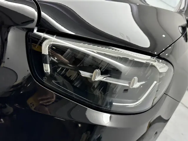 Mercedes-Benz E-Class — Фото автомобиля 21