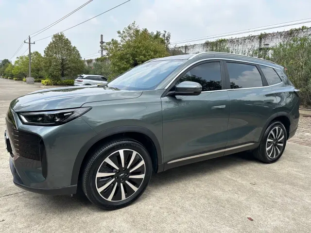 Chery Fengyun T8 — Фото автомобиля 4