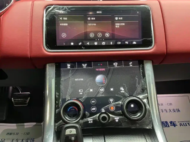 Land Rover Range Rover Sport — Фото автомобиля 16
