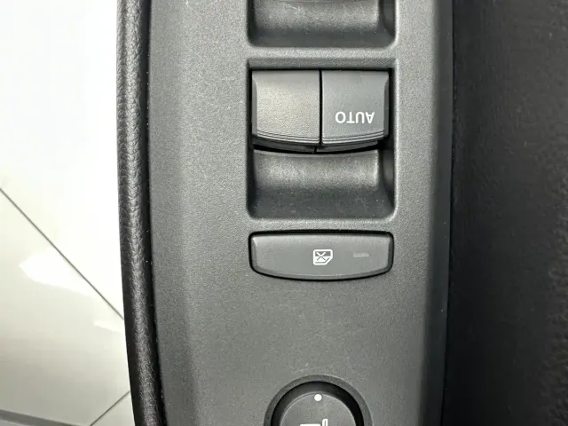 Honda Fit — Фото автомобиля 13