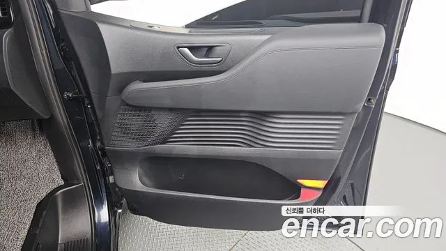 Hyundai Staria — Фото автомобиля 13