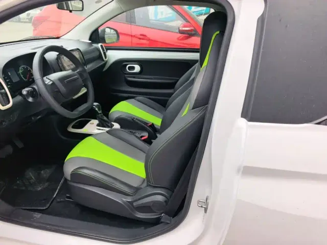 Roewe Clever — Фото автомобиля 14