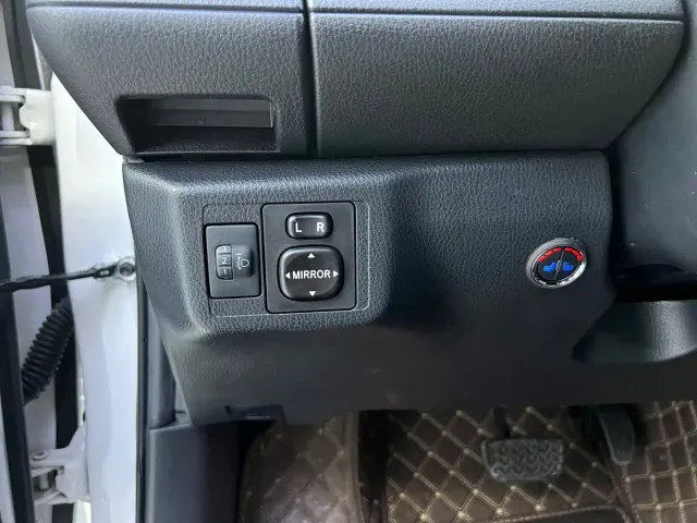 Toyota Vios — Фото автомобиля 5