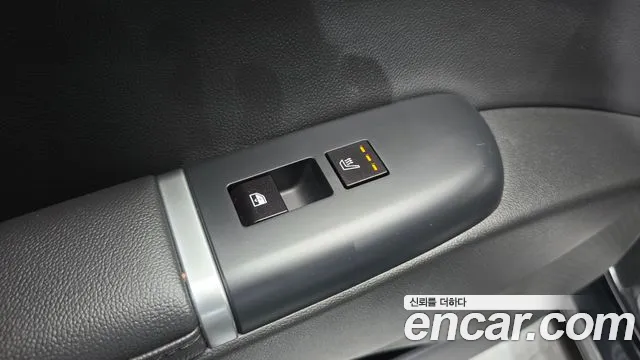 Hyundai Grandeur GN7 — Фото автомобиля 30