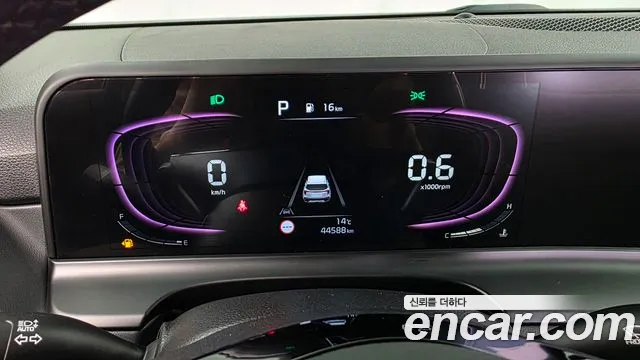 Kia Seltos — Фото автомобиля 7