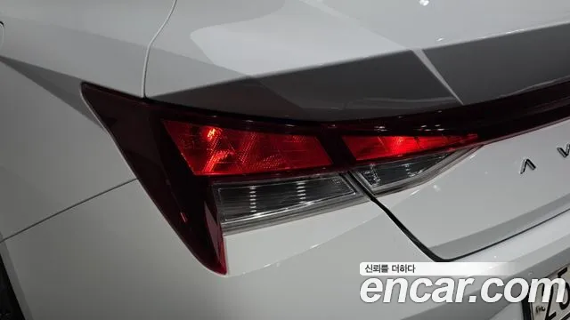 Hyundai Avante CN7 — Фото автомобиля 8