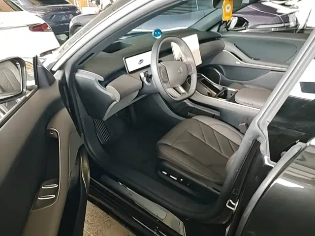 Nio ET5 Touring — Фото автомобиля 11