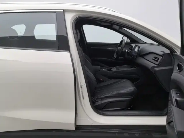 BYD Seal 06 DM-i Touring — Фото автомобиля 23