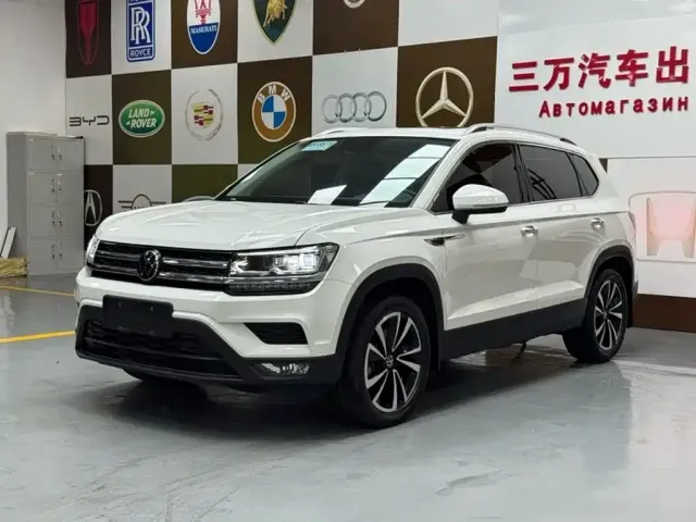 Фотография автомобиля — Volkswagen Tharu