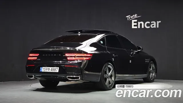 Genesis G80 Бензин 2.5 турбо AWD — Фото автомобиля 2