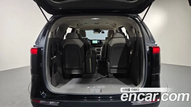 Kia Carnival 4th Gen — Фото автомобиля 23