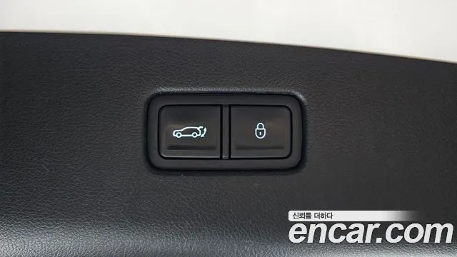 Genesis GV70 — Фото автомобиля 20
