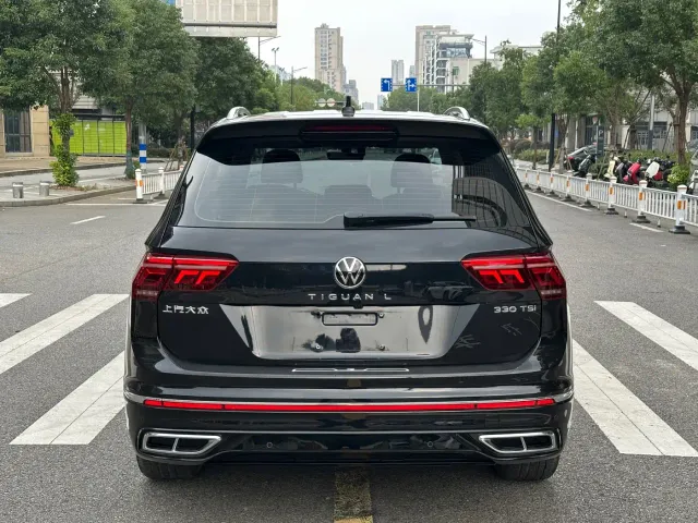 Volkswagen Tiguan L — Фото автомобиля 8