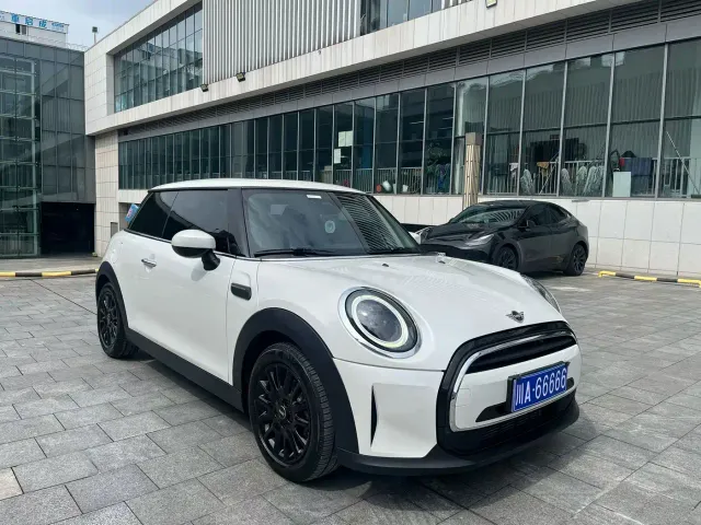 MINI Hatch — Фото автомобиля 10