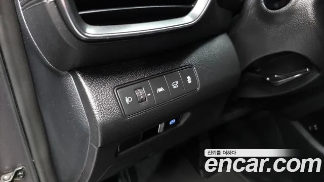 Hyundai Santa Fe Santa Fe (New) — Фото автомобиля 30