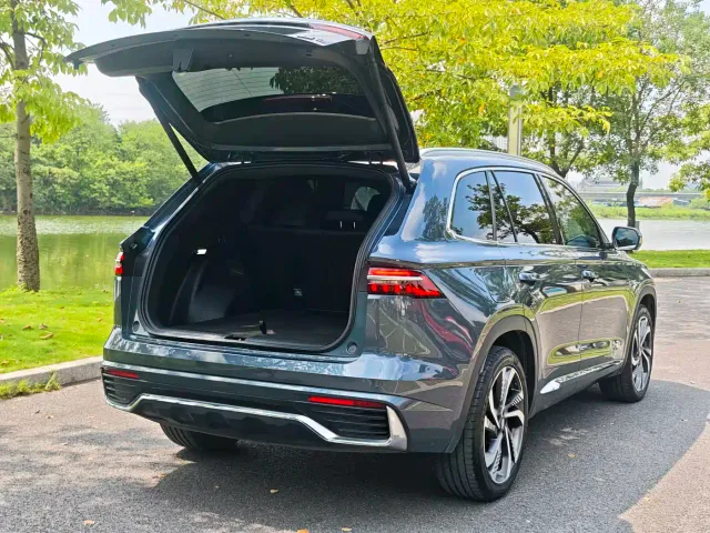 Geely Xingyue L — Фото автомобиля 11