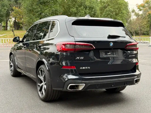 BMW X5 — Фото автомобиля 5