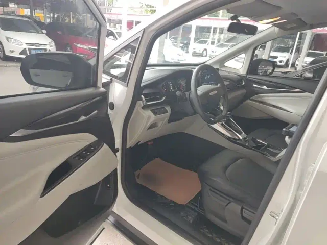 Maxus G50 — Фото автомобиля 15