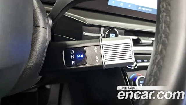 Hyundai Santa Fe MX5 — Фото автомобиля 12