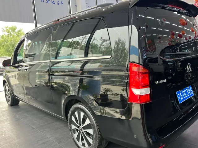 Mercedes-Benz Vito — Фото автомобиля 22