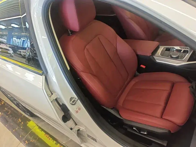 BMW 3 Series — Фото автомобиля 24