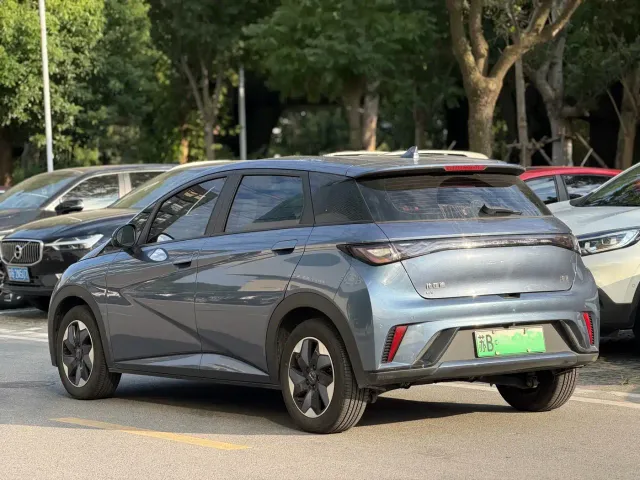 BYD Dolphin — Фото автомобиля 3