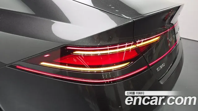 Genesis G90 Бензин 3.5 турбо AWD — Фото автомобиля 23